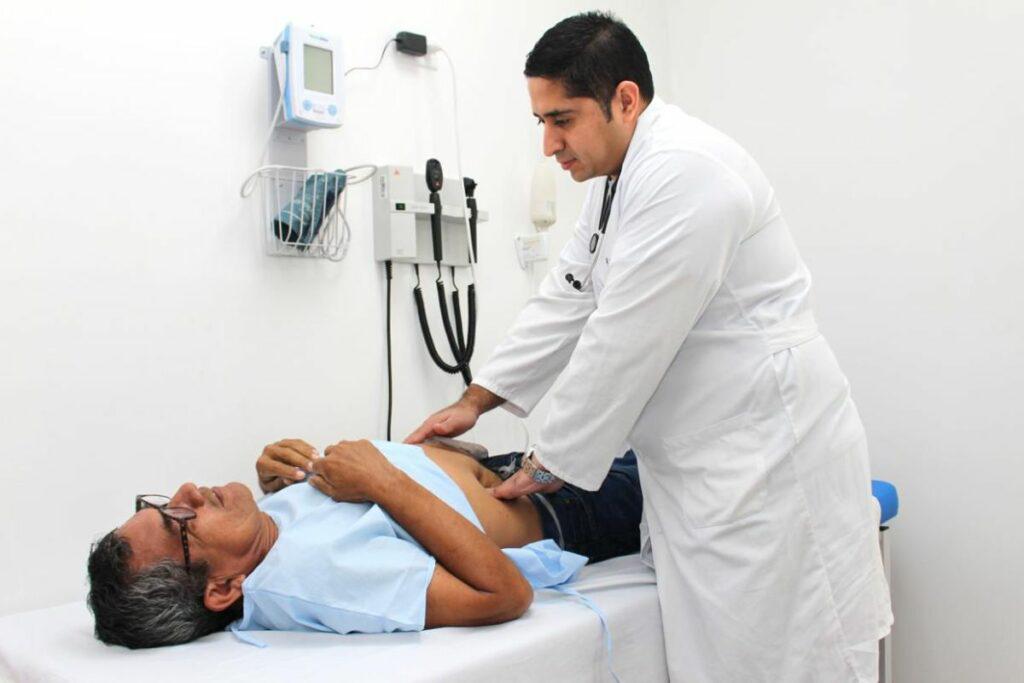 Oferta de trabajo para médicos generales en el IESS