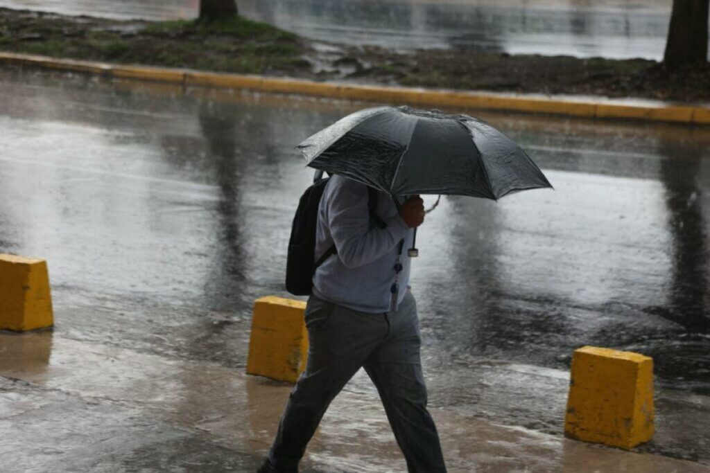 Zonas de estribación de cordillera y la Amazonía registrarán lluvias según el pronóstico del clima.