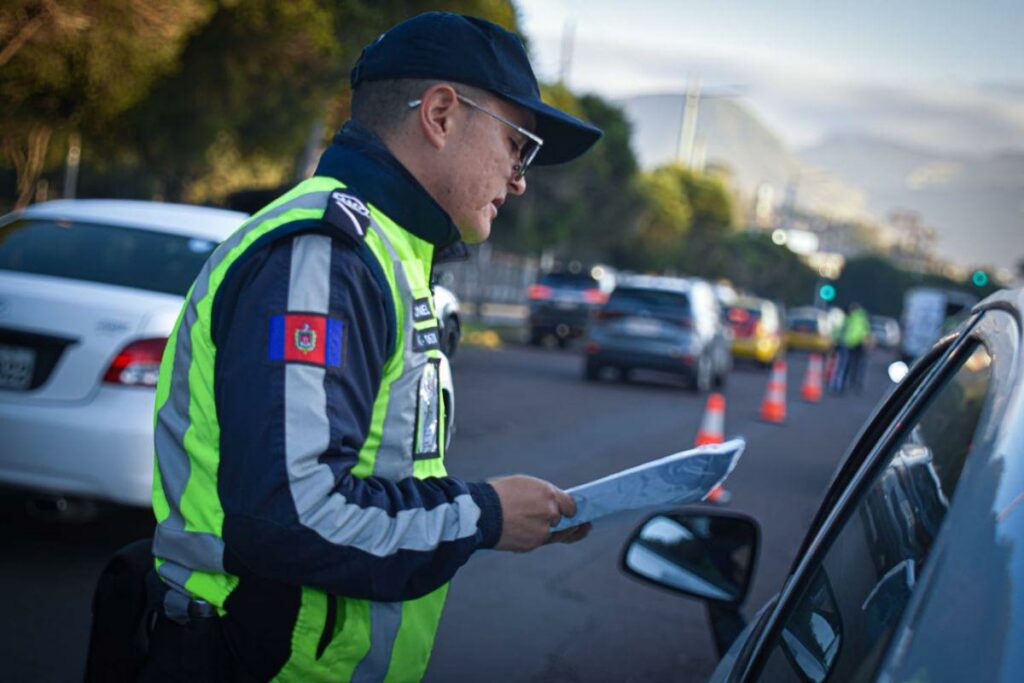 La AMT realiza controles periódicos en las calles de Quito.