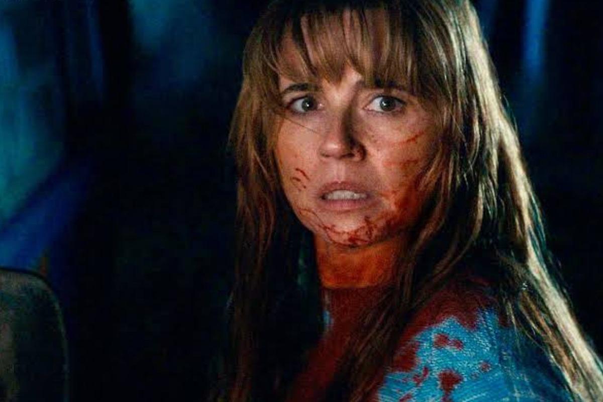 Pam Voorhees, una madre soltera que no ha logrado superar la muerte de su hijo.