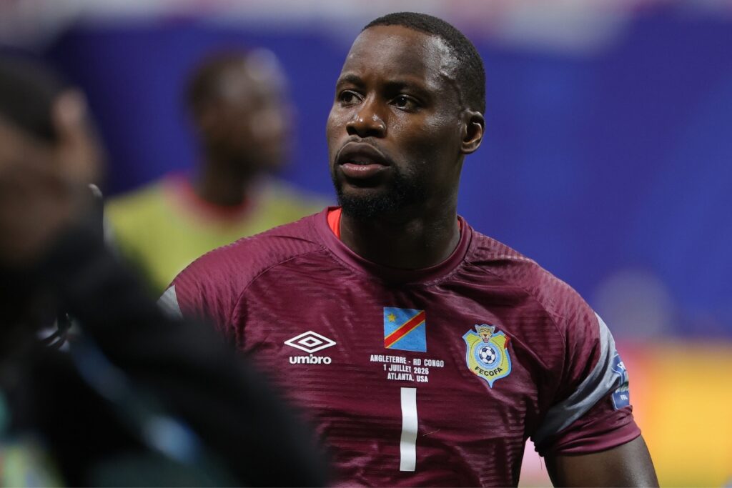 Lionel Mpasi-Nzau fue una de las figuras de RD Congo ante Inglaterra en el Mundial 2026.