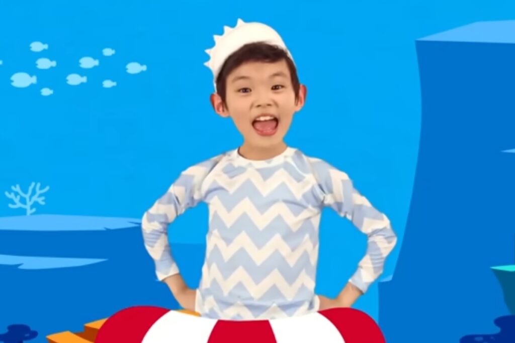 El niño de ‘Baby Shark’ vuelve a los 17 años como cantante de K-pop.