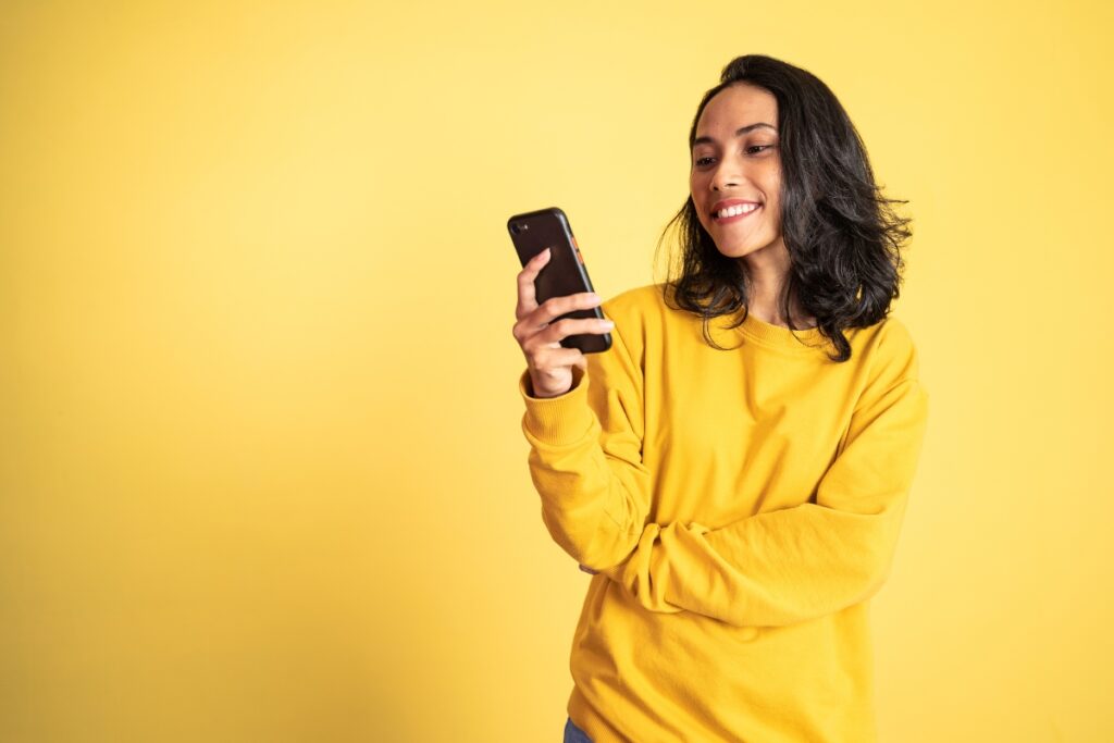Las redes sociales se imponen a Google entre los jóvenes para descubrir productos.