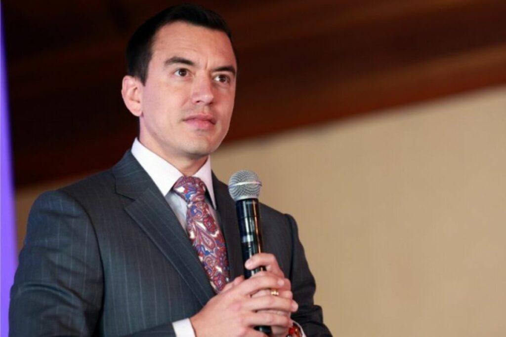 El mandatario Daniel Noboa ofreció la movilización de rescatistas ecuatorianos para apoyar en las emergencias provocadas por el terremoto en Colombia. Foto: Flickr Presidencia