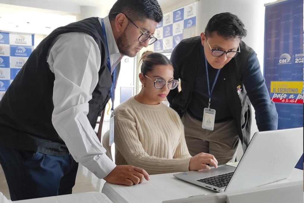 Concluyó plazo para inscripción de candidatos a las elecciones seccionales de Ecuador