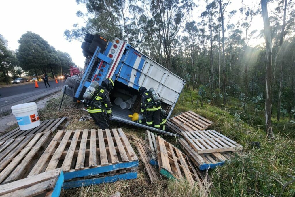 El Cuerpo de Bomberos atendió la emergencia.