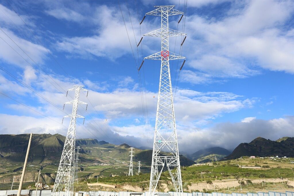 La importación de electricidad desde Colombia respalda el sistema eléctrico mientras avanzan mantenimientos en hidroeléctricas.