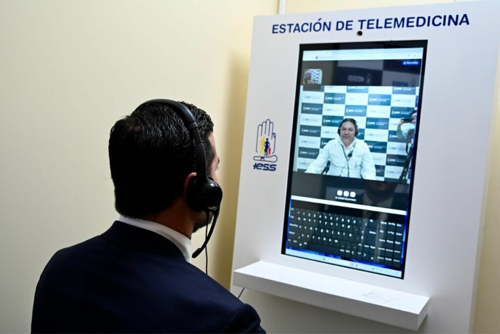 El IESS inicia un plan piloto de teletriaje.
