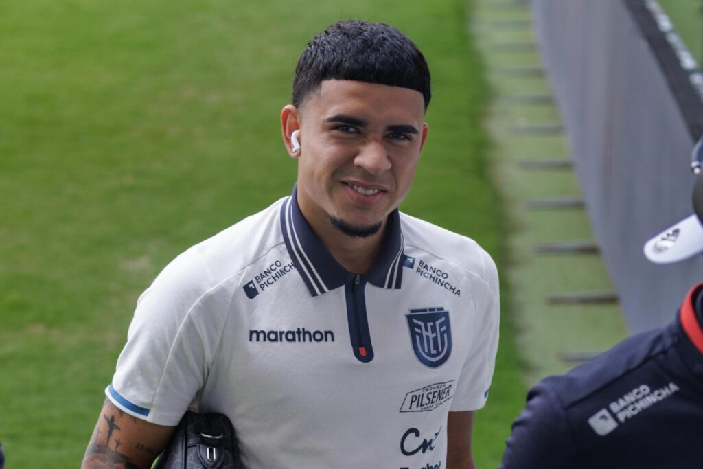 KENDRY PÁEZ, IDV, ECUADOR, DELLER