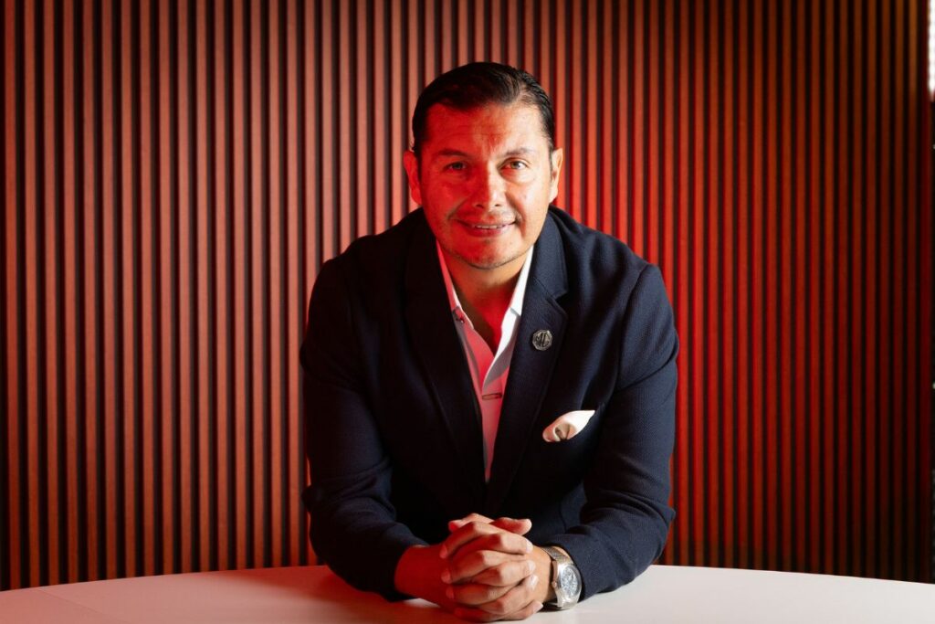 Santiago Merchán, Santiago Merchán, Gerente Comercial de MG Ecuador.