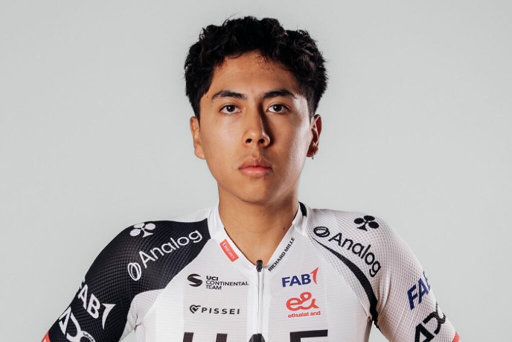 Mateo Ramírez, joven ciclista ecuatoriano del UAE Team Emirates Gen Z, durante su preparación para el Tour de l’Avenir 2026.