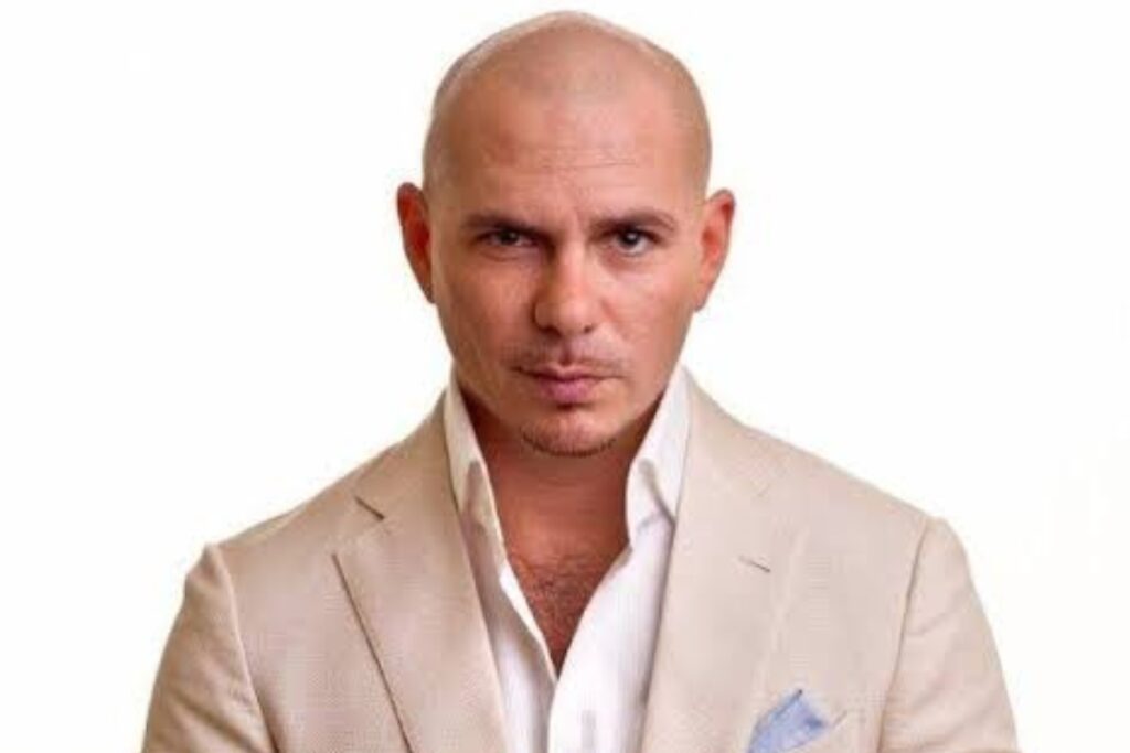 Rapero y empresario estadounidense de origen cubano, ícono del pop global.