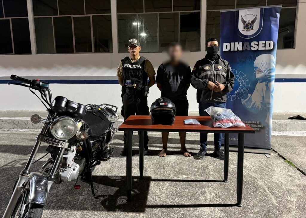 Hombre fue capturado en Terminal Terrestre de Guayaquil.