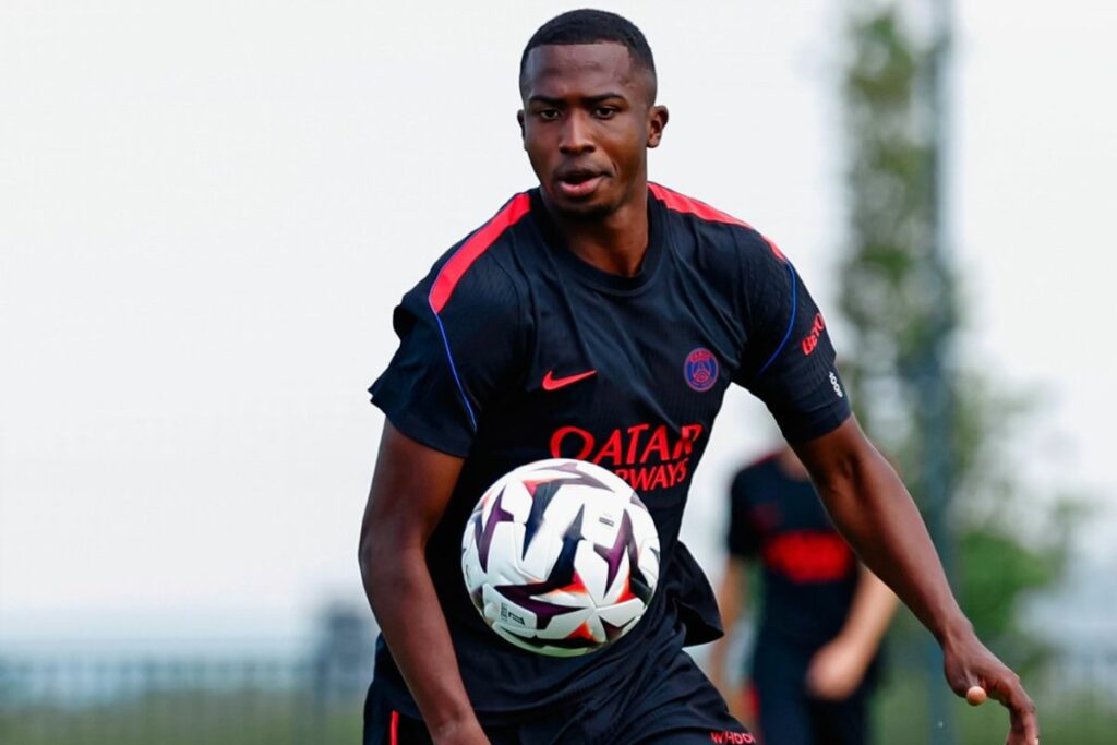 Willian Pacho, PSG, Mallorca,