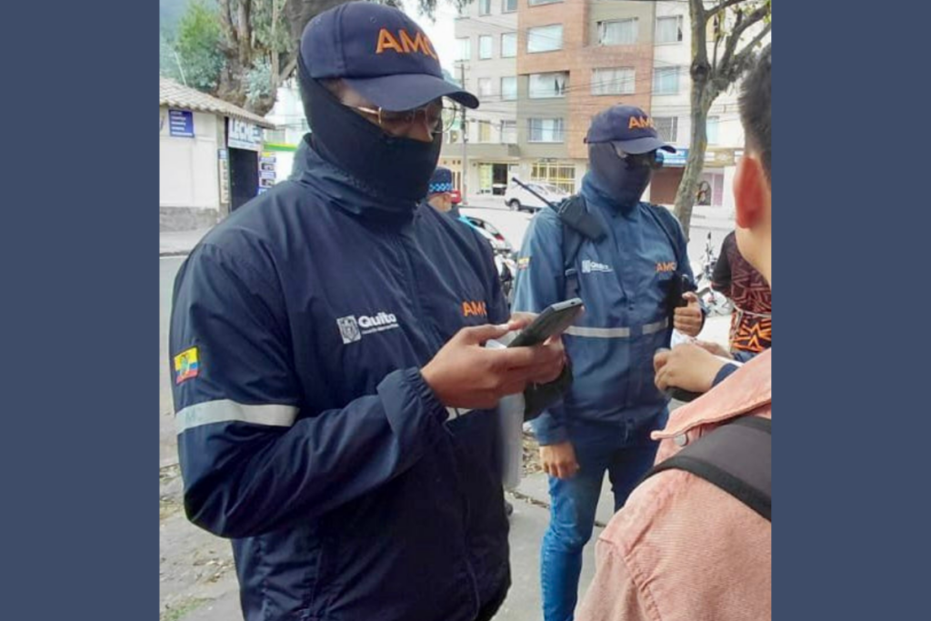 El Municipio de Quito activó 6 700 efectivos y el PMU para vigilar la capital durante el feriado.