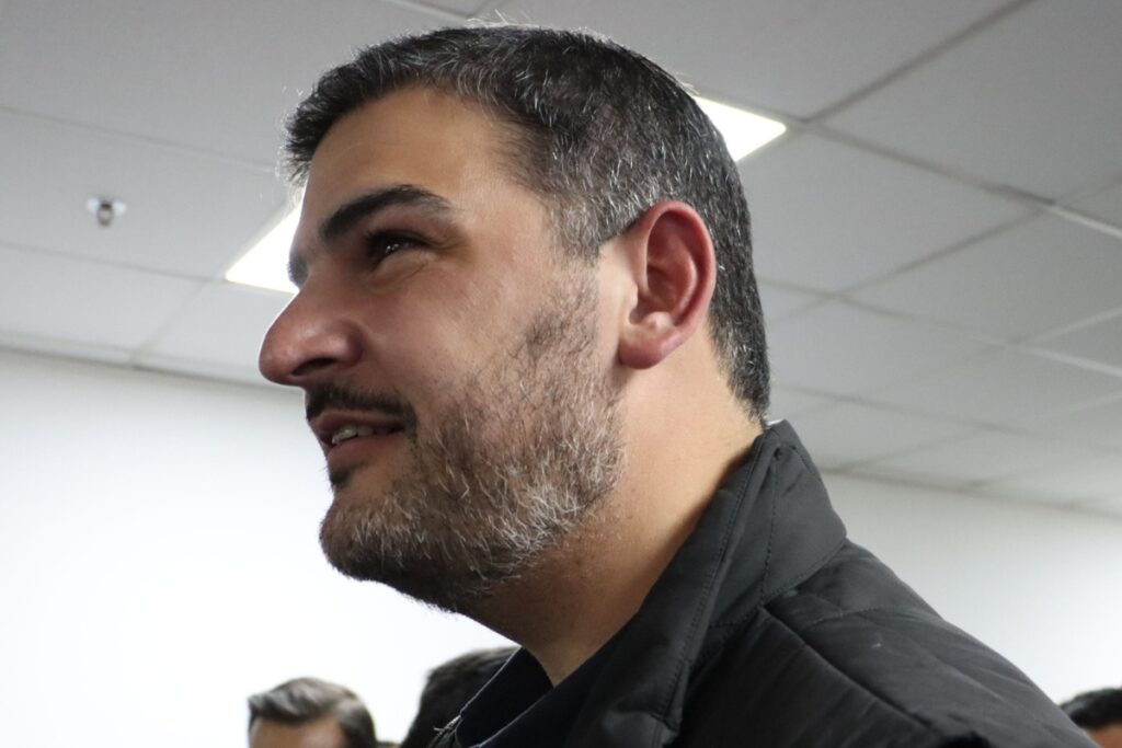 Aquiles Alvarez enfrenta tres procesos penales que se encuentran en distintas etapas judiciales.