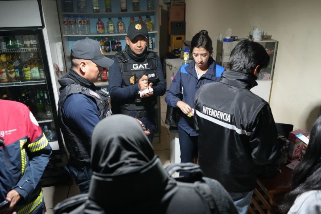 Cuatro establecimientos fueron clausurados en el norte de Quito.