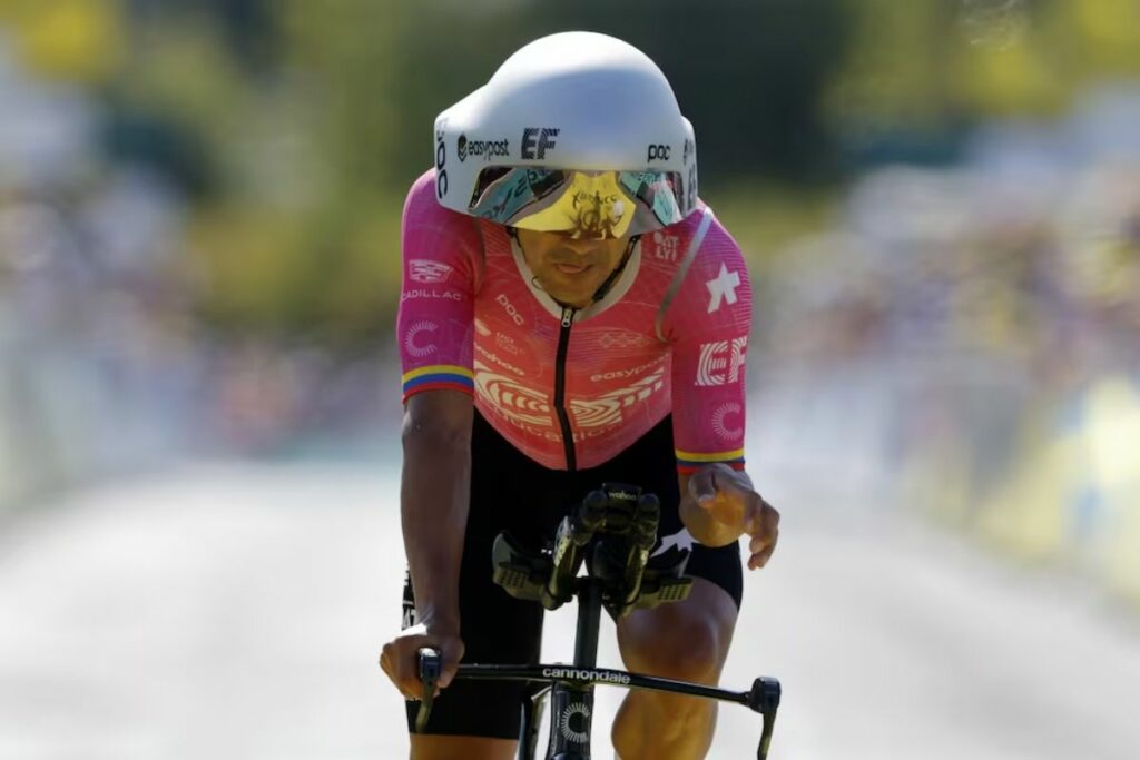Richard Carapaz disputó una contrarreloj individual de 9,4 km en la primera etapa de la Vuelta a España 2026.