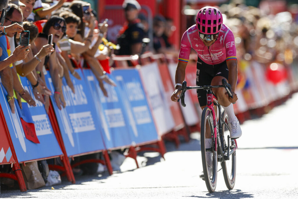 Richard Carapaz durante la etapa 6 de la Vuelta a España.