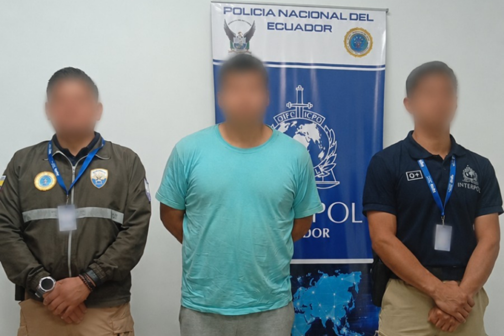 Vicente Michael P. R. fue trasladado a un centro carcelario en Quito tras su extradición por femicidio en Santa Elena.