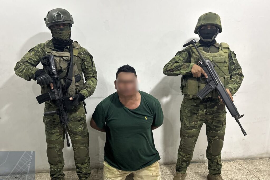 Alias ‘Manaba’ fue aprehendido durante la operación militar ‘Impacto Letal’, ejecutada en Puebloviejo.