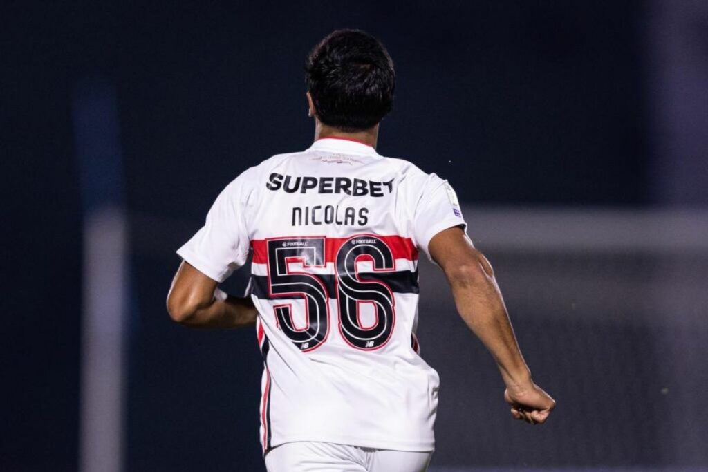 Nicolas se defenderá en libertad.