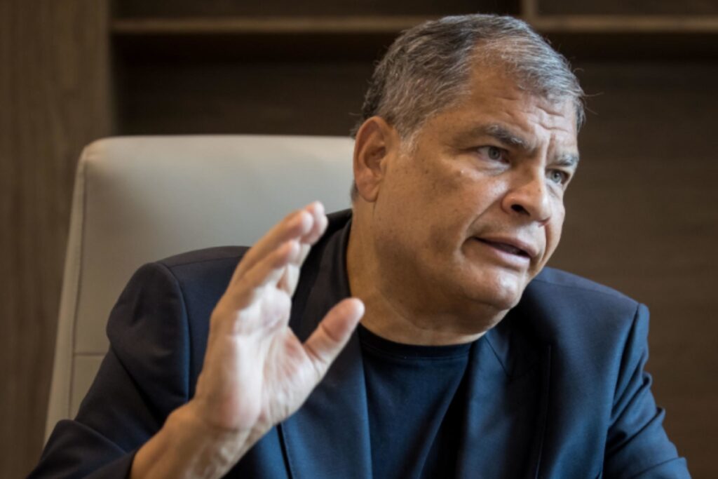Rafael Correa cuestionó a Michele Sensi-Contugi y al Gobierno de Daniel Noboa tras conocerse la muerte del exdirector del CNI.