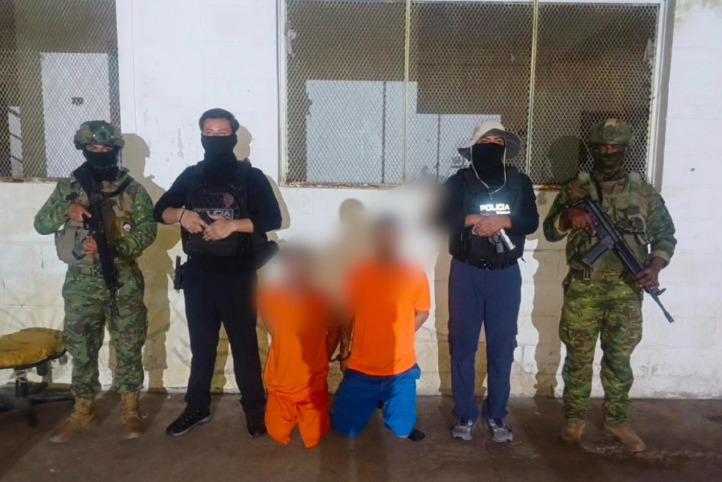Cuatro personas vinculadas a una red de extorsión que funcionaba desde la cárcel quedaron a órdenes de la justicia.
