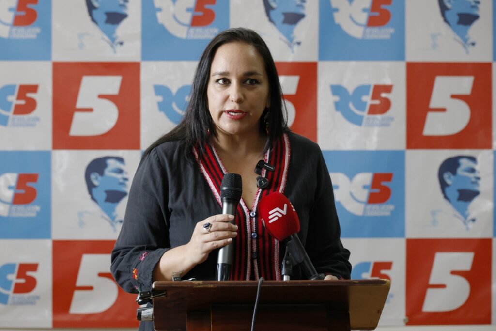 Gabriela Rivadeneira explicó cómo participará Revolución Ciudadana en las elecciones seccionales.