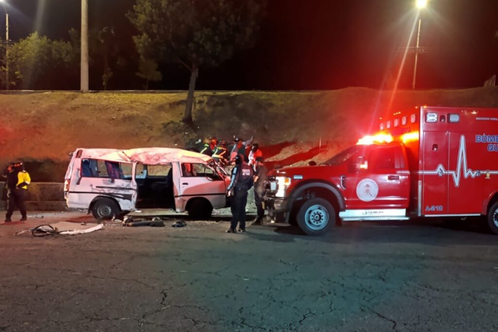 Un siniestro de tránsito se produjo en la madrugada de este domingo 23 de agosto en la avenida Simón Bolívar.