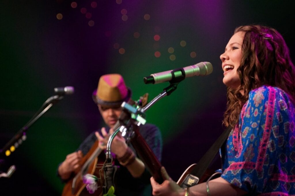 Jesse y Joy se presentan en Bolivia tras el anuncio de su separación artística.