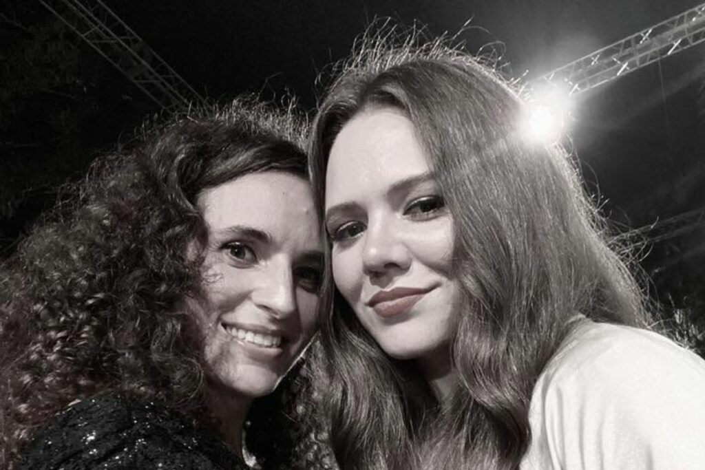 Diana Atri y su esposa, Joy Huerta.