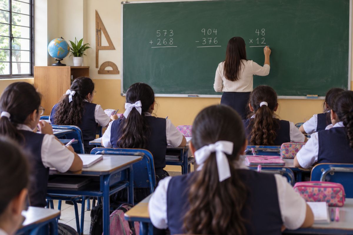 Resultados de PISA exponen la necesidad de reformas en el sistema educativo ecuatoriano