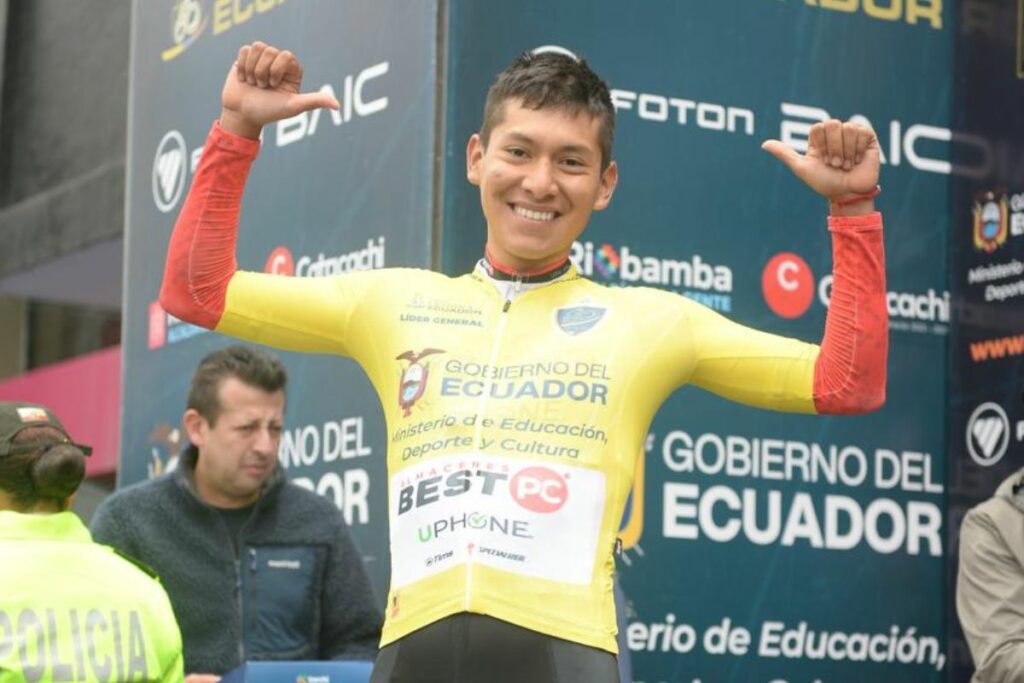 Héctor Álvarez ganó su primera Vuelta al Ecuador.