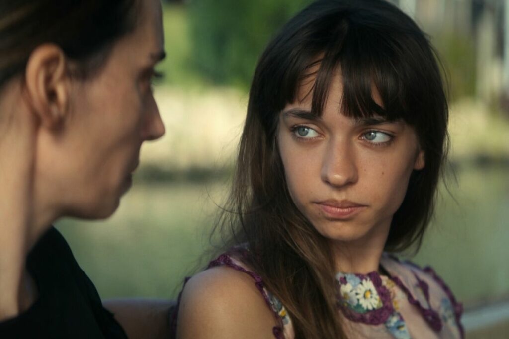'¿De quién huimos, mamá?' es un thriller turco que apuesta por el misterio.