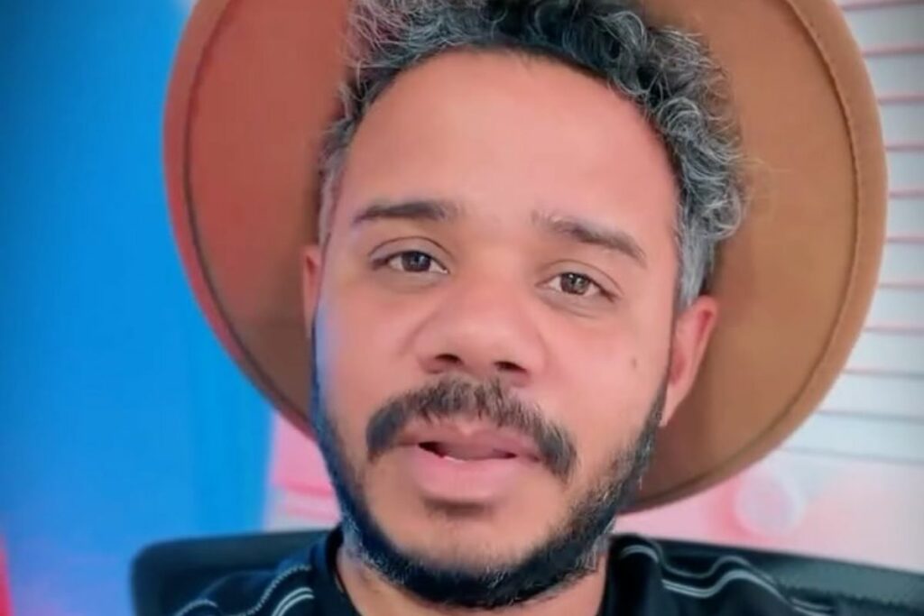 Anier Cruz es el creador del cantante digital Thiago Navarro.