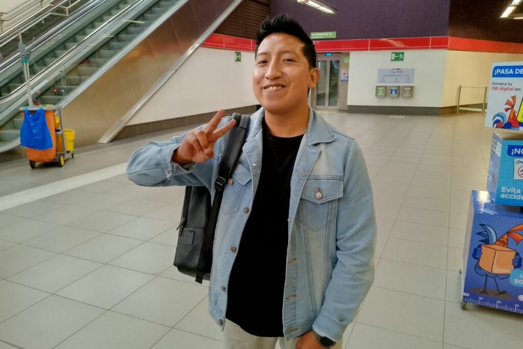 Eddy Pillasagua, usuario de Metro de Quito.